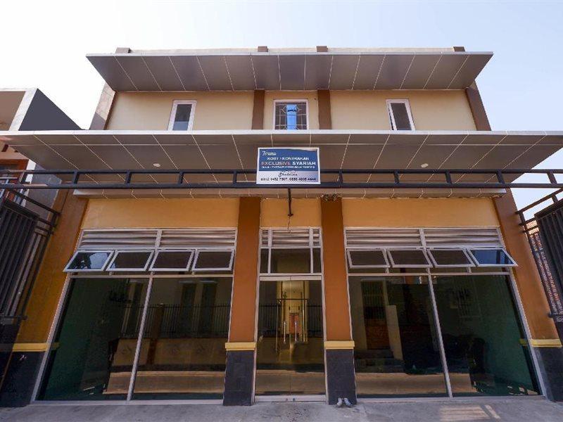 מלון Surakarta  Super Oyo 1506 Shabrina 2 Syariah מראה חיצוני תמונה